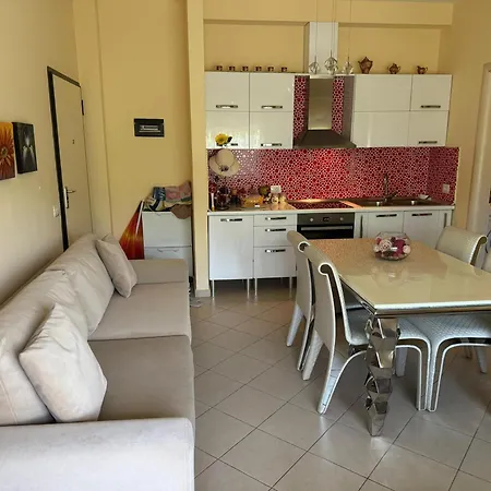 Gjiri Lalzit 公寓 Plazhi San Pietro